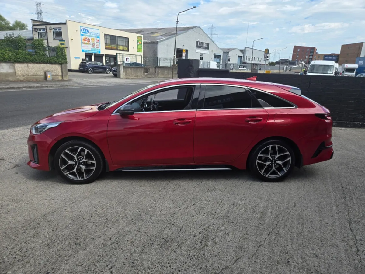 Kia ProCeed PRO CEED 1.6 D 5DR GTLINE SHOOTING BRA - Image 4