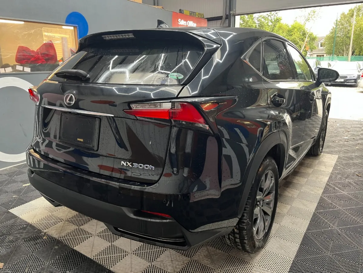 Lexus NX 2017 LEXUX NX300H F SPORT 2.5 AUTOMATIC / - Image 3
