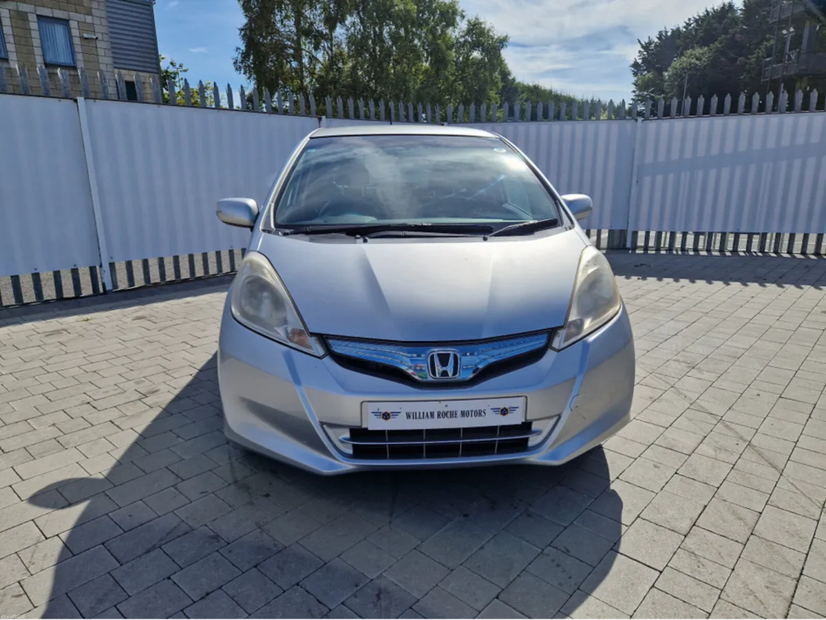 Honda Fit 1.3 HYBRID - Image 3
