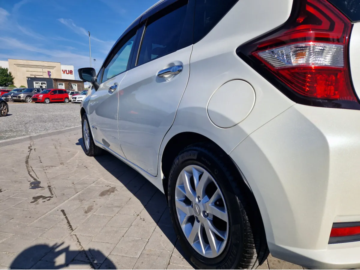 Nissan Note 1.2 E-POWER HYBRID - Image 6
