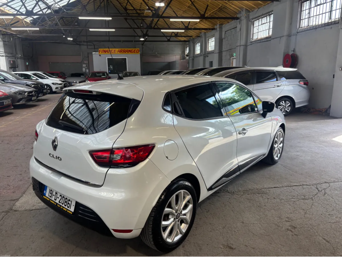 Renault Clio IV DYNAMIQUE NAV TCE 90 M 4DR - Image 6