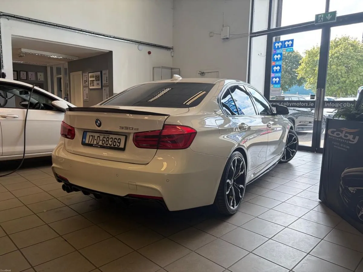 BMW 3-Series 330E M Sport Saloon 4DR Auto Plug-in - Image 3