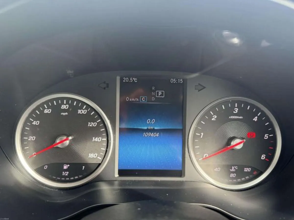 Mercedes-Benz C-Class D SE 4DR Auto - Image 6