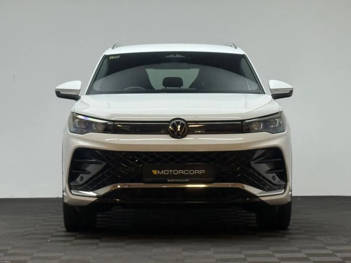 Volkswagen Tiguan R-LINE 1.5 TSI PHEV DSG - Image 2