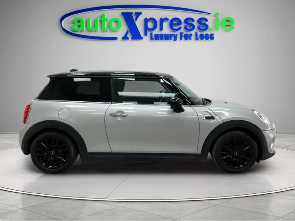 Mini Cooper Automatic - Image 5