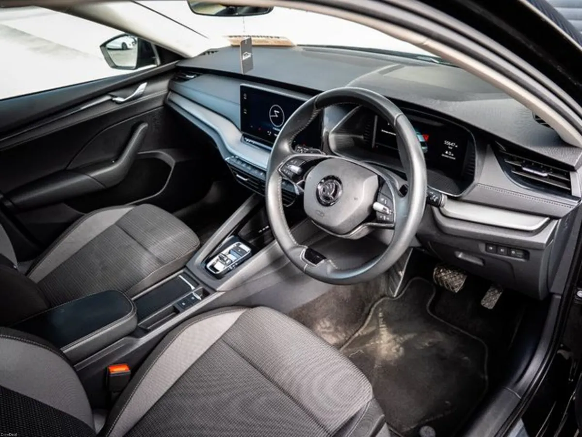 Skoda Octavia SE TECHNOLOGY TSI DSG - Image 6