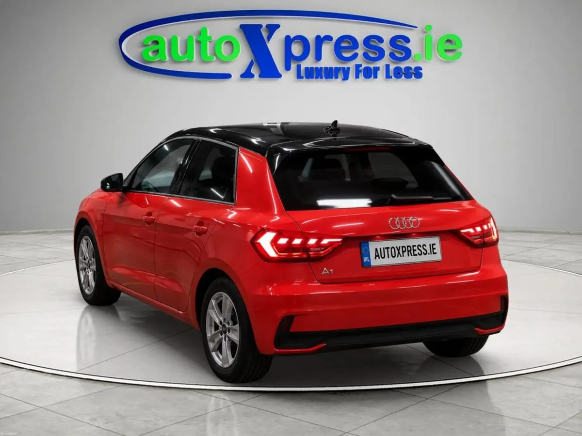 Audi A1 1.0 SPORTBACK, Ultra low mileage, Automati - Image 3