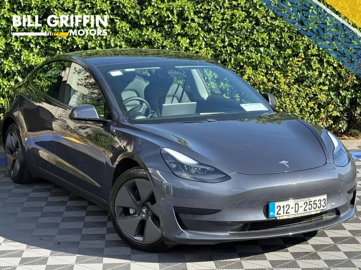 Tesla Model 3 PLUS RWD 60.5KWH // PANORAMIC SUNROO - Image 1