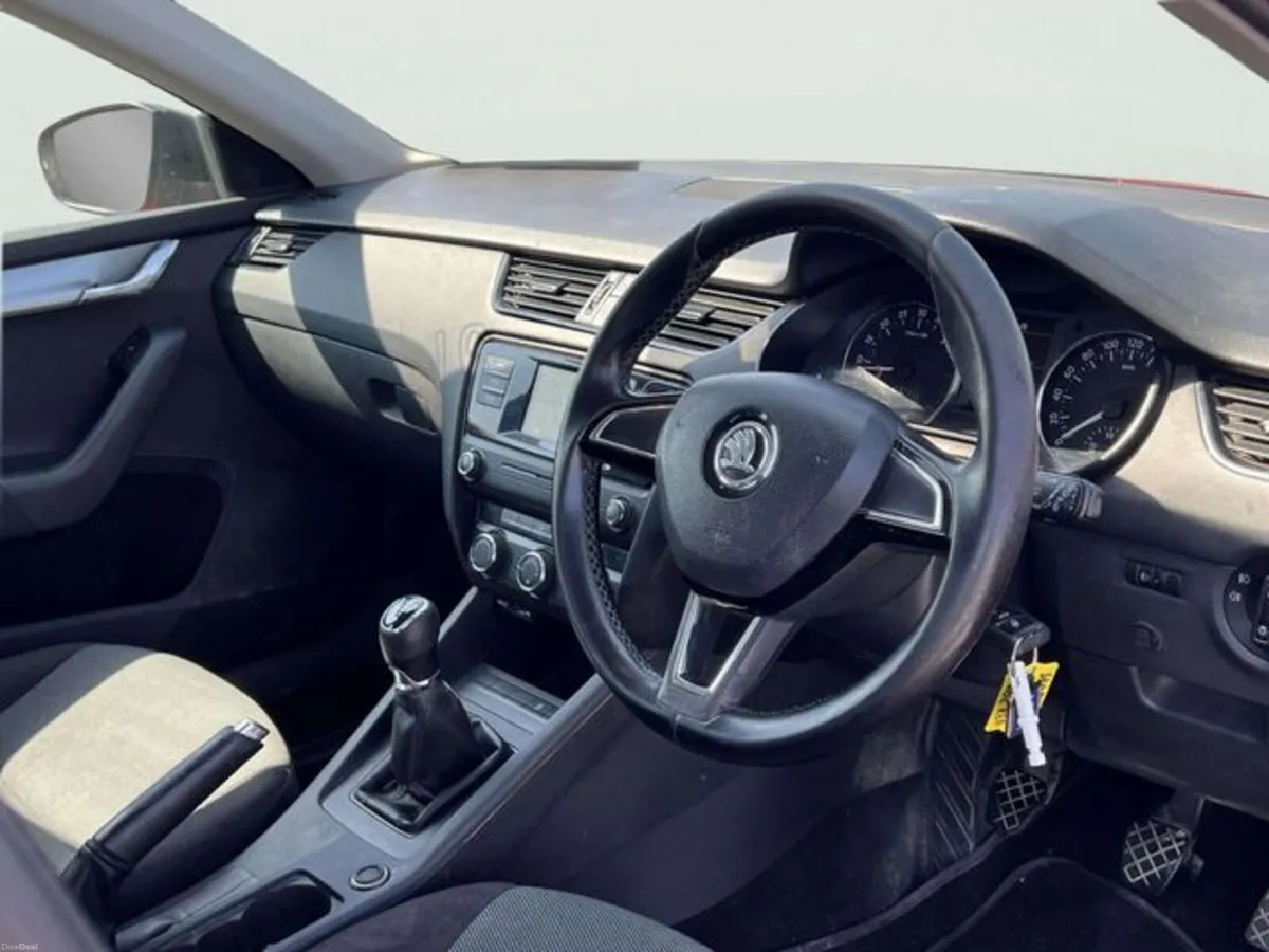 Skoda Octavia Active 1.6tdi 90HP 4DR - Image 2