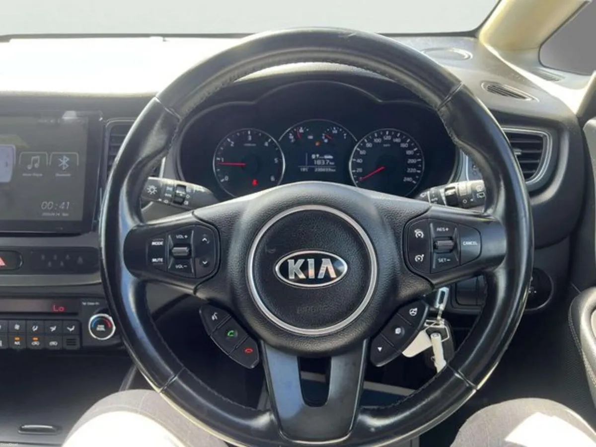 Kia Carens 1.7 EX 5DR - Image 6