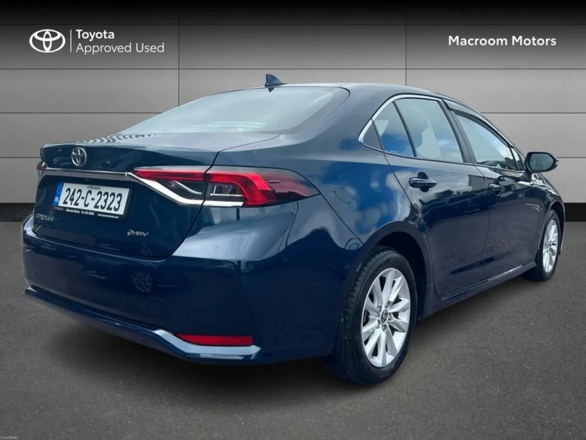 Toyota Corolla COROLLA SALOON LUNA - Image 2
