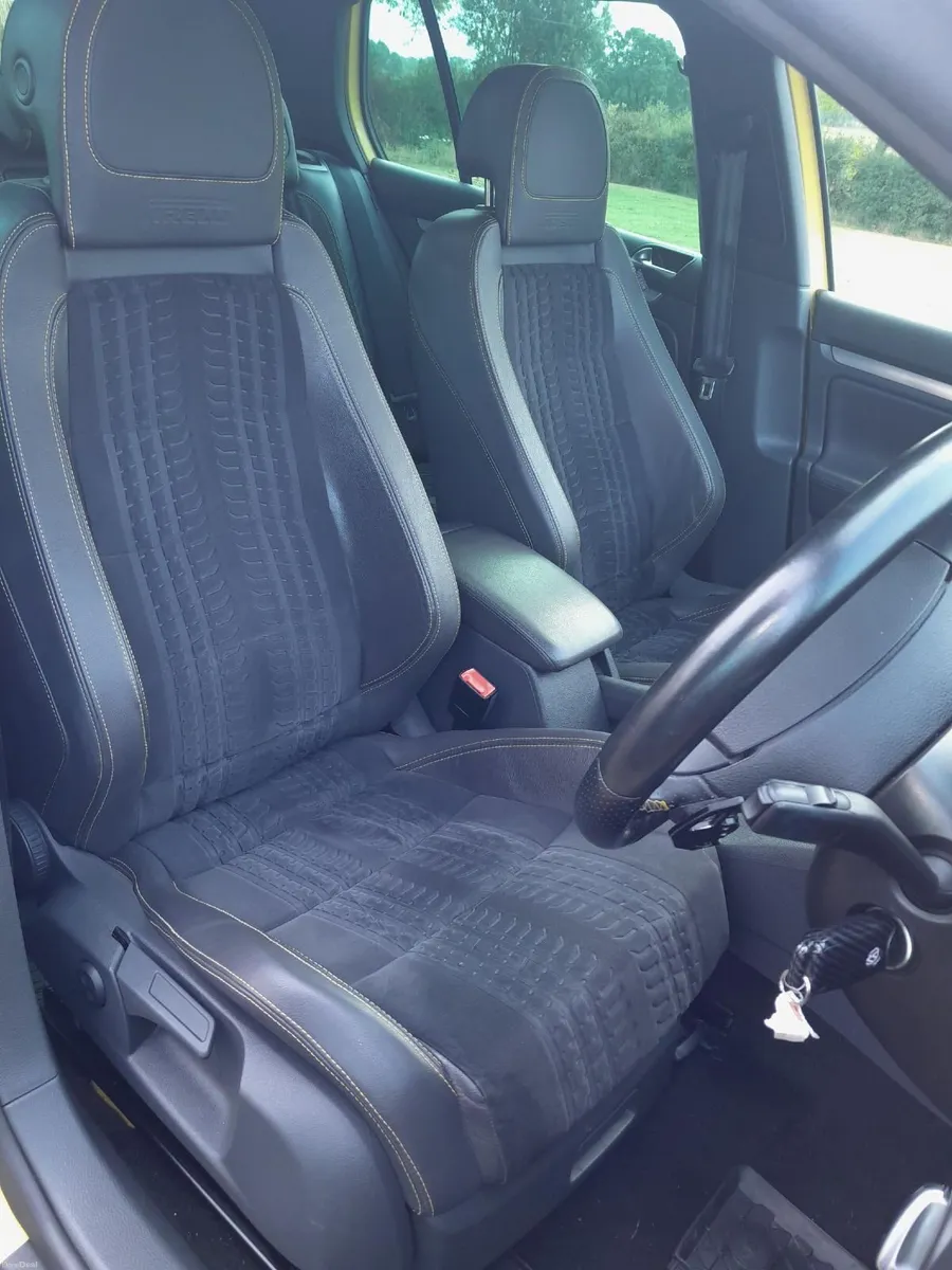 2009 VW Golf GTI Pirelli Edition only 66k kms! - Image 3