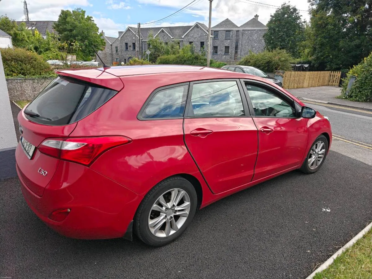 Hyundai i30 - Image 4