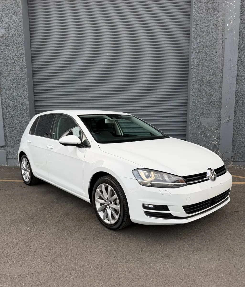 Volkswagen Golf 2015 DSG HIGHLINE - Image 1