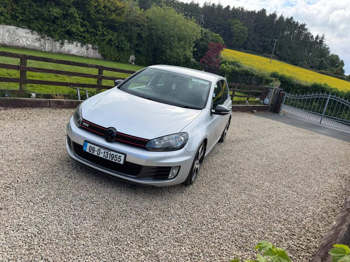 Volkswagen Golf 2.0 GTI DSG 2009 - Image 4
