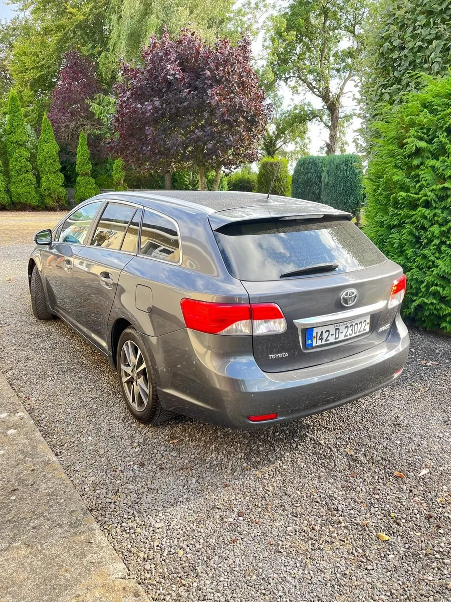 Toyota Avensis 2014 - Image 4