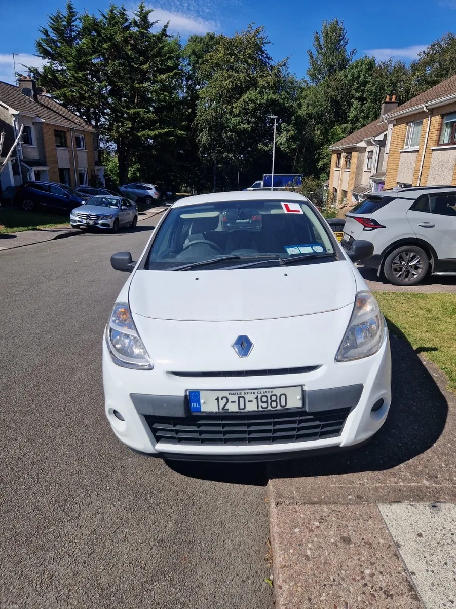Renault Clio 2012 - Image 1
