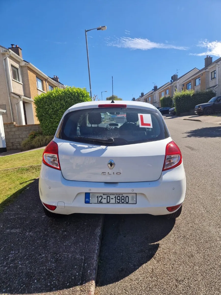 Renault Clio 2012 - Image 4