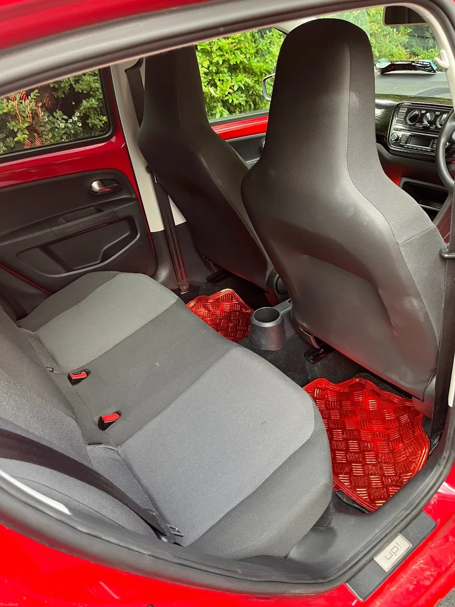 Volkswagen up! 2013 - Image 6