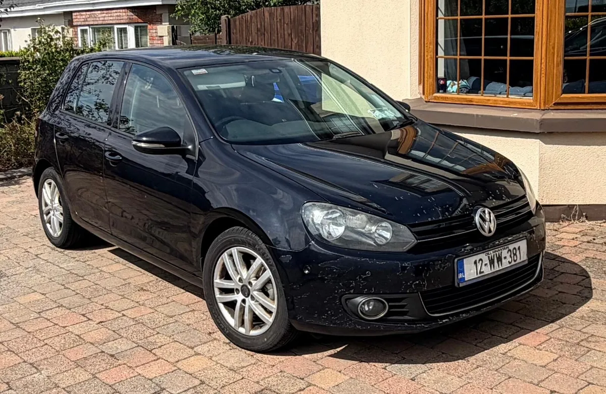 2.0L Volkswagen Golf - Image 1