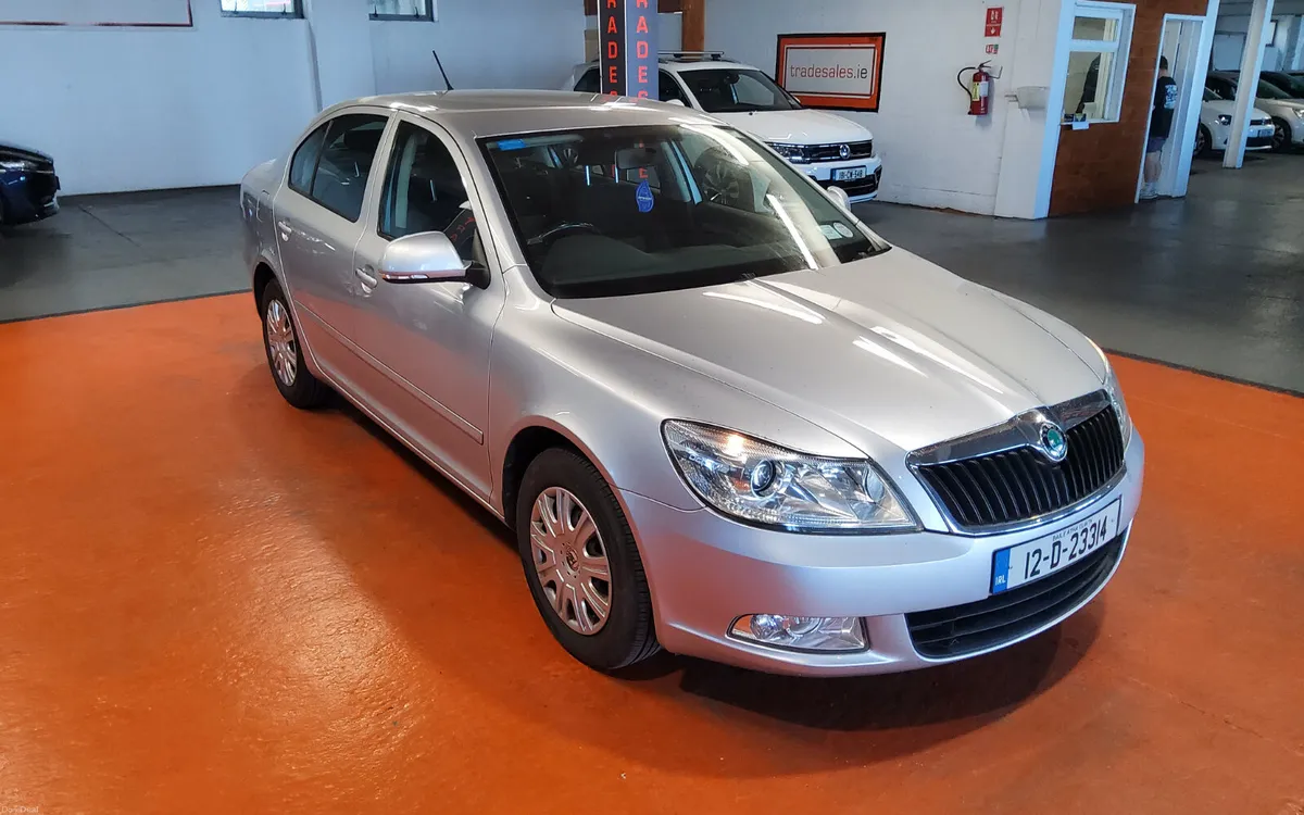 Skoda Octavia 2012 - Image 1