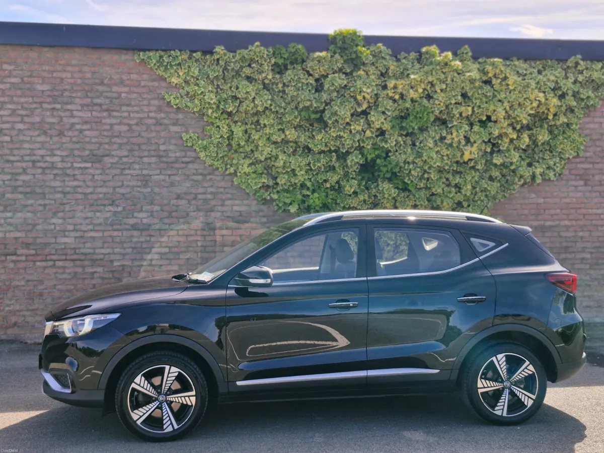 MG ZS FULLY ELECTRIC FINANCE AVAILABLE - Image 5