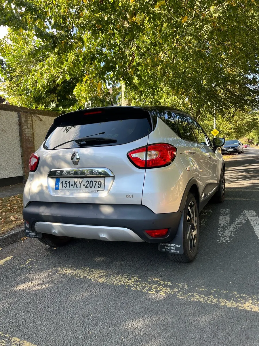 Renault Captur | NCT 08/27 | Signature Trim - Image 3