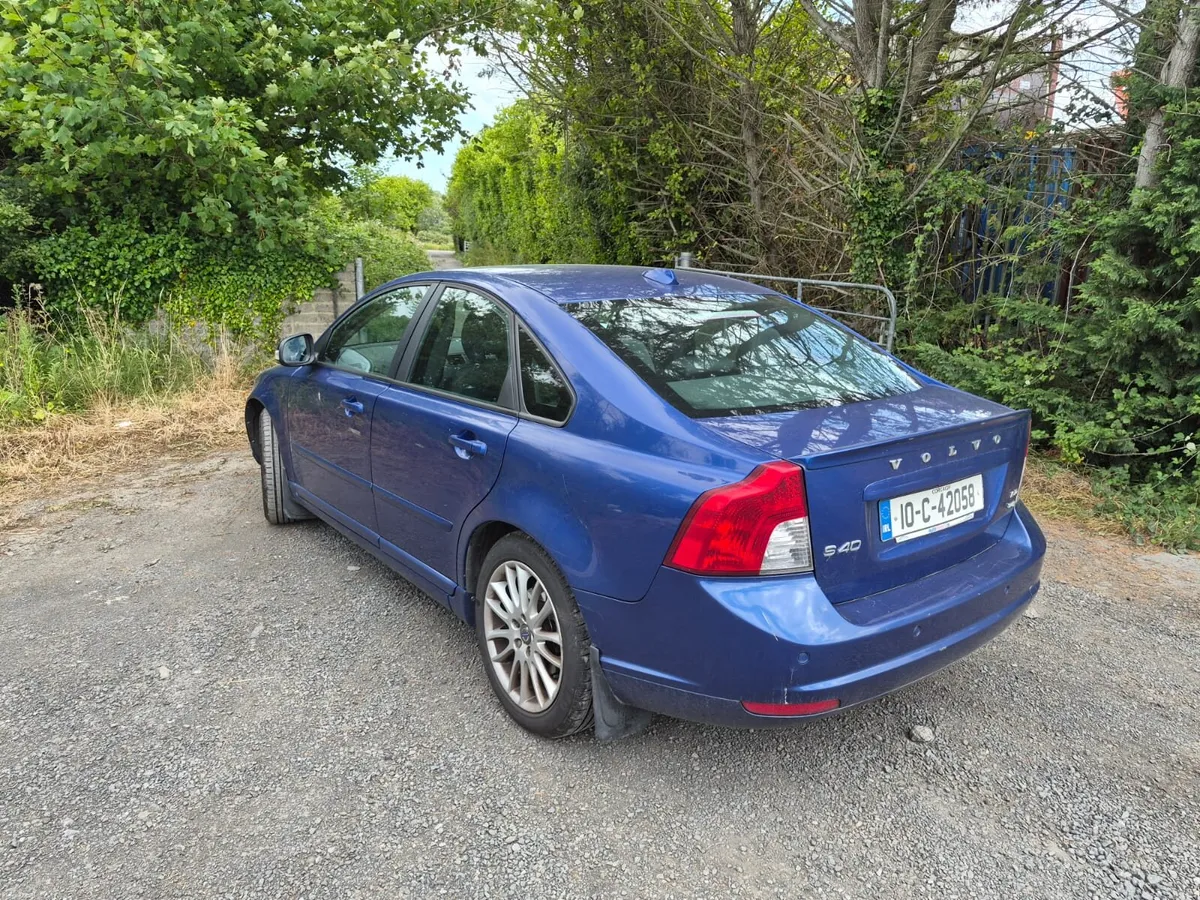 2010 volvo s40 diesel - Image 3