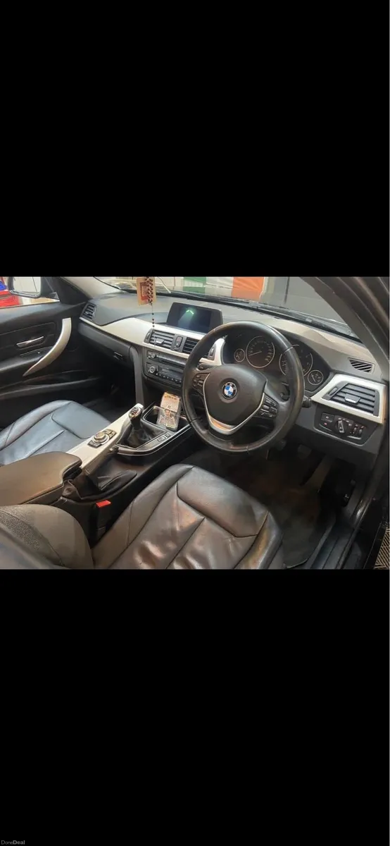 BMW 318d SE - Image 5