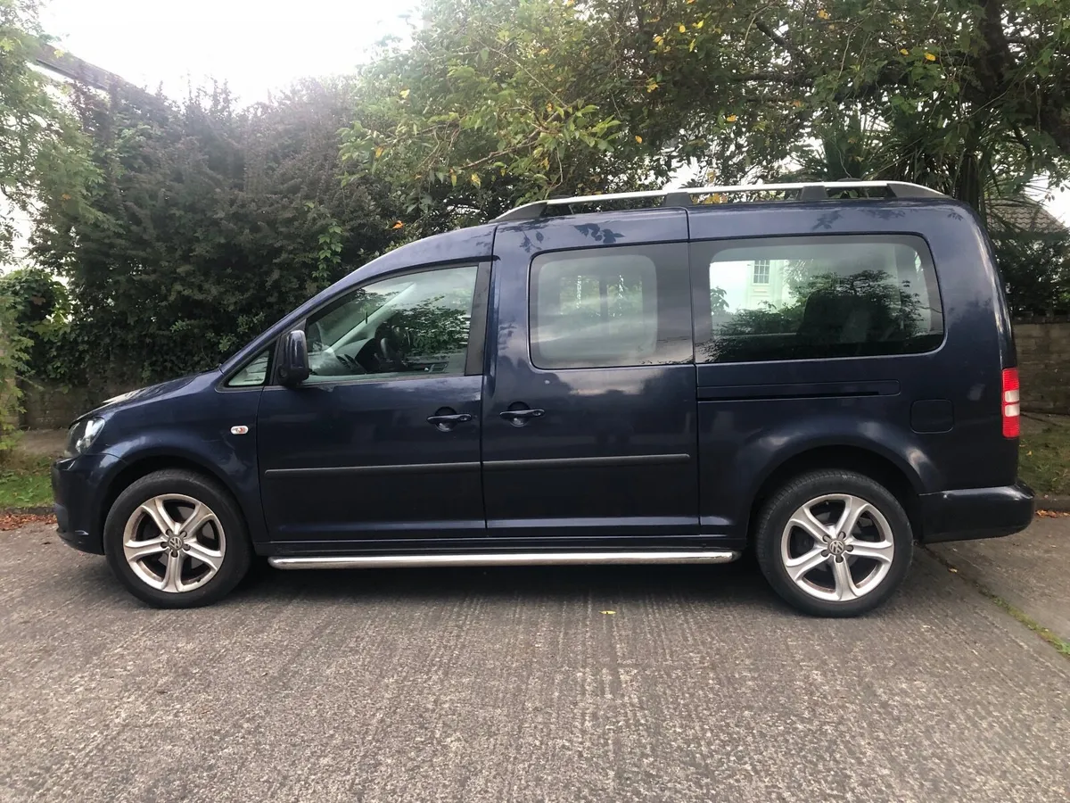 Volkswagen Caddy Maxi Life 2015 - Image 2