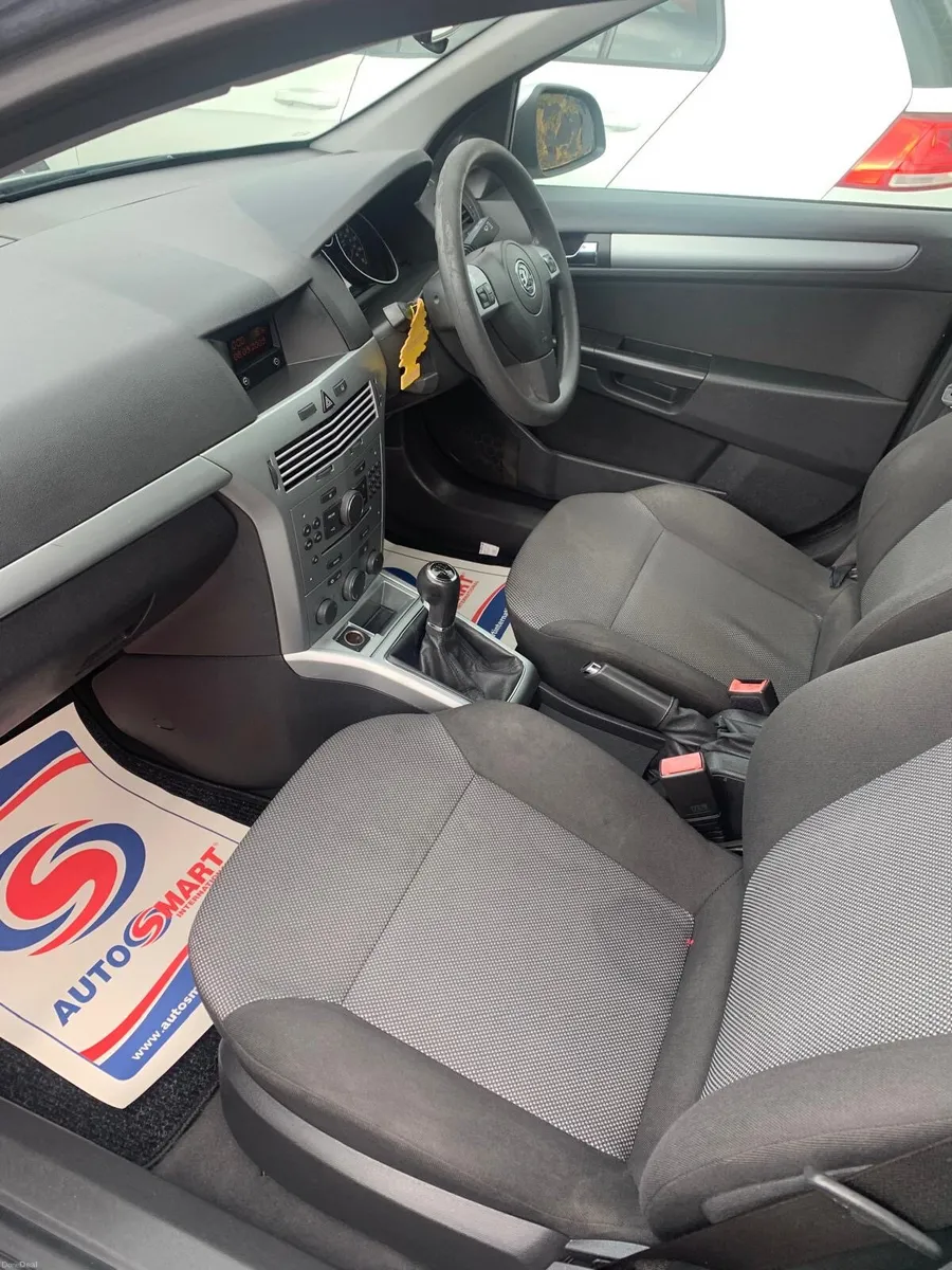 2009 Vauxhall Astra - Image 3