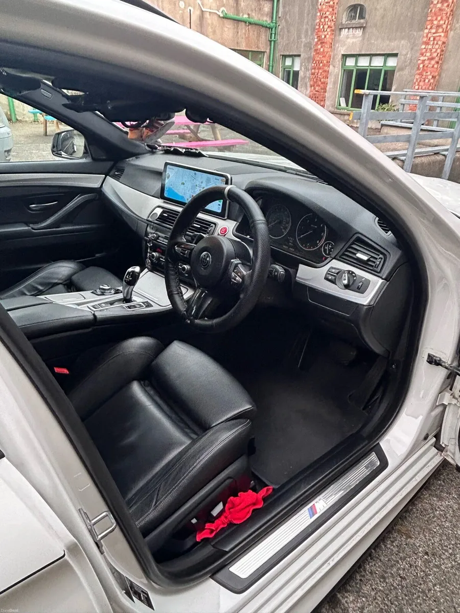 BMW f11 - Image 6
