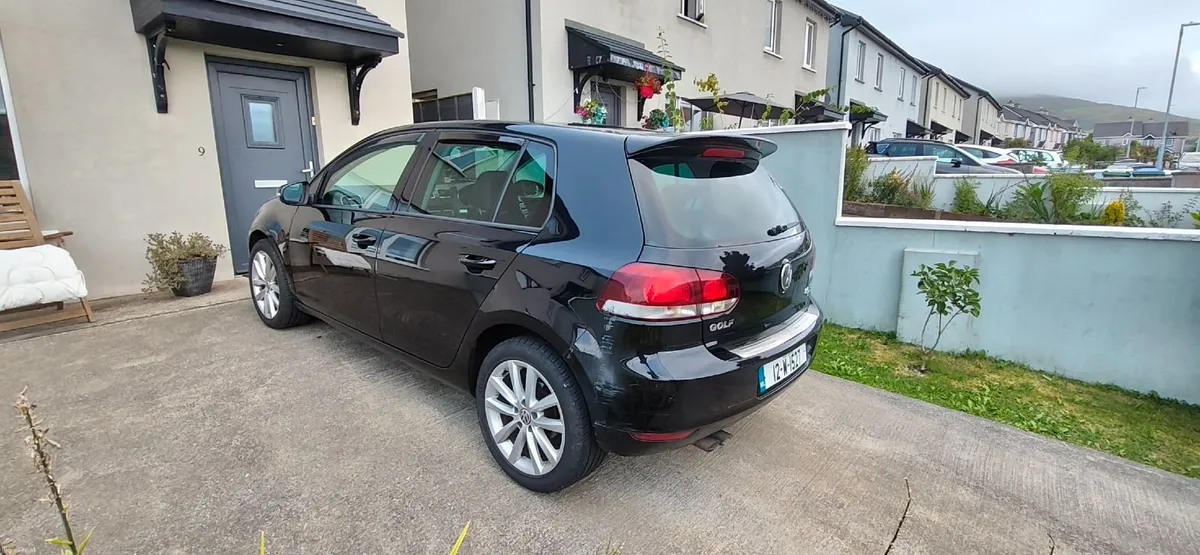 Volkswagen Golf 2012 - Image 4