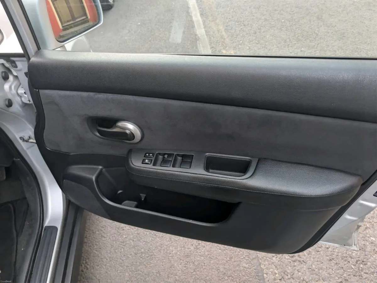 Nissan Tida 1.6 petrol automatic - Image 6