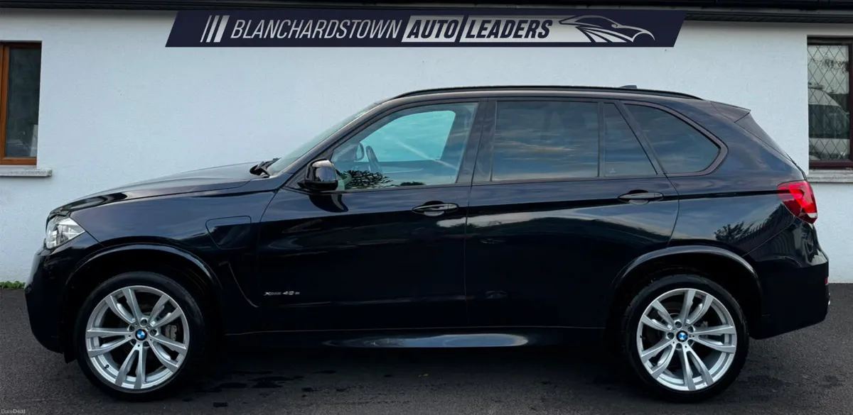 (162) BMW X5 XDRIVE40E PHEV 4WD SKY VIEW LOW KM - Image 2