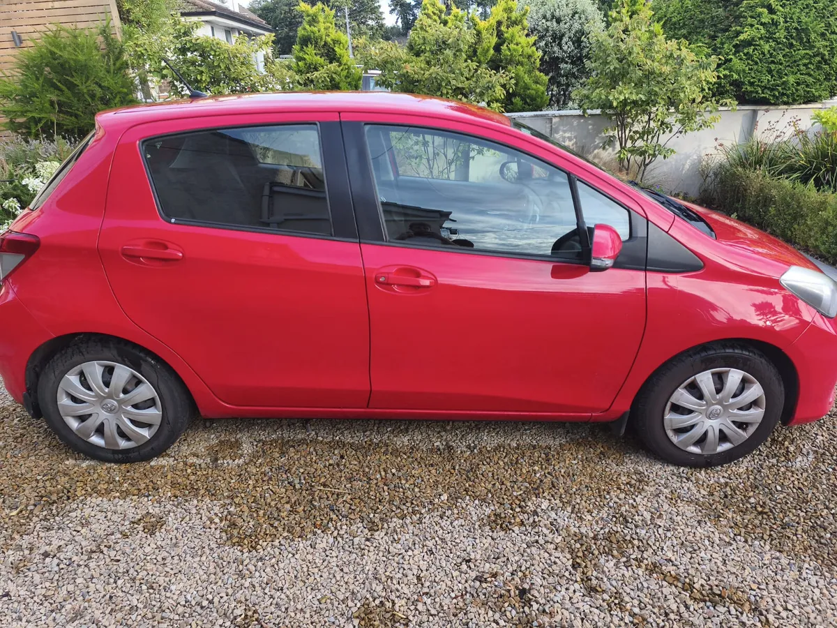 2014 Toyota Yaris 1 Litre Luna, Low KM's, NCT 5/27 - Image 2