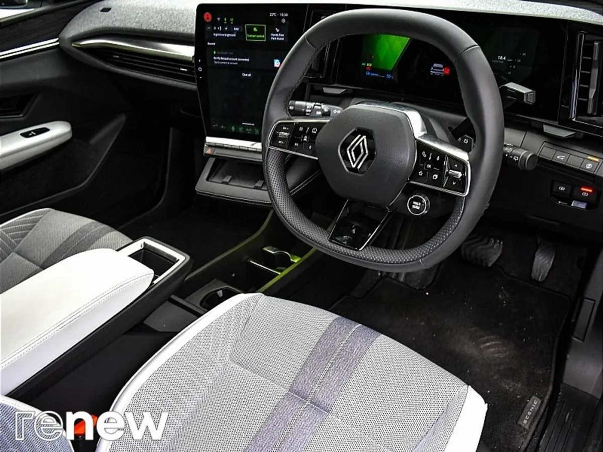 Renault Scenic E-Tech Iconic EV87 220hp - Image 6