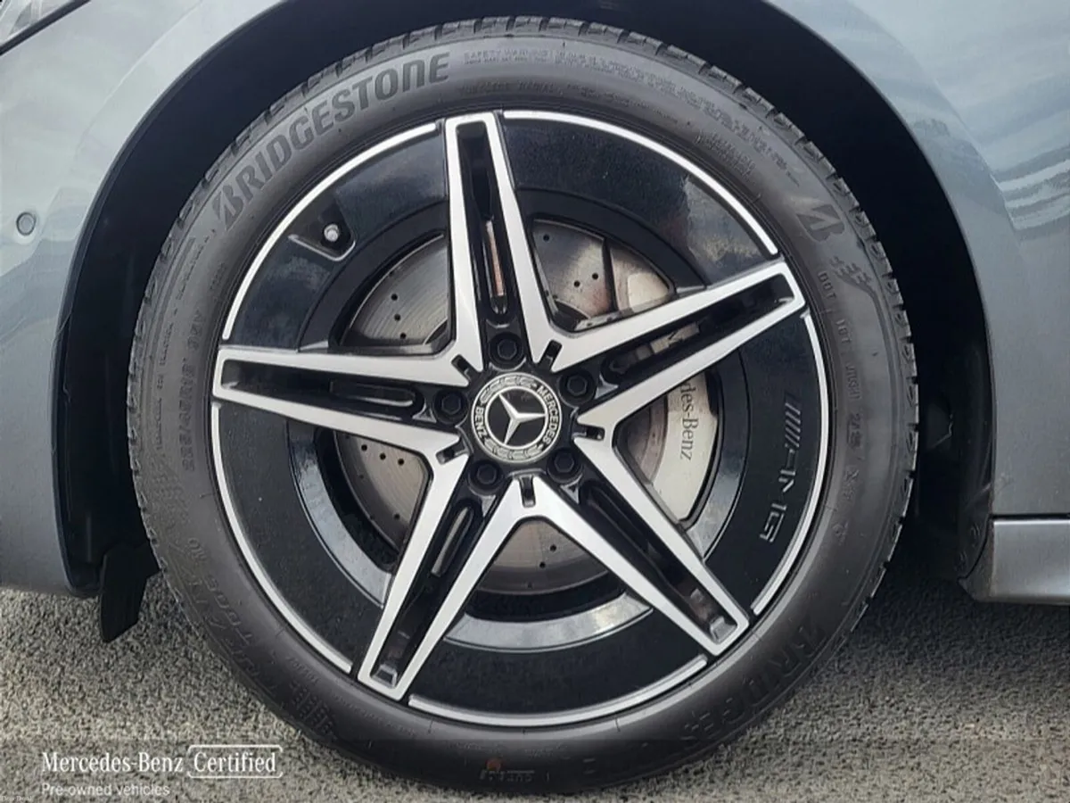 Mercedes-Benz C-Class C200d  AMG Line Plus AUTO *( - Image 5