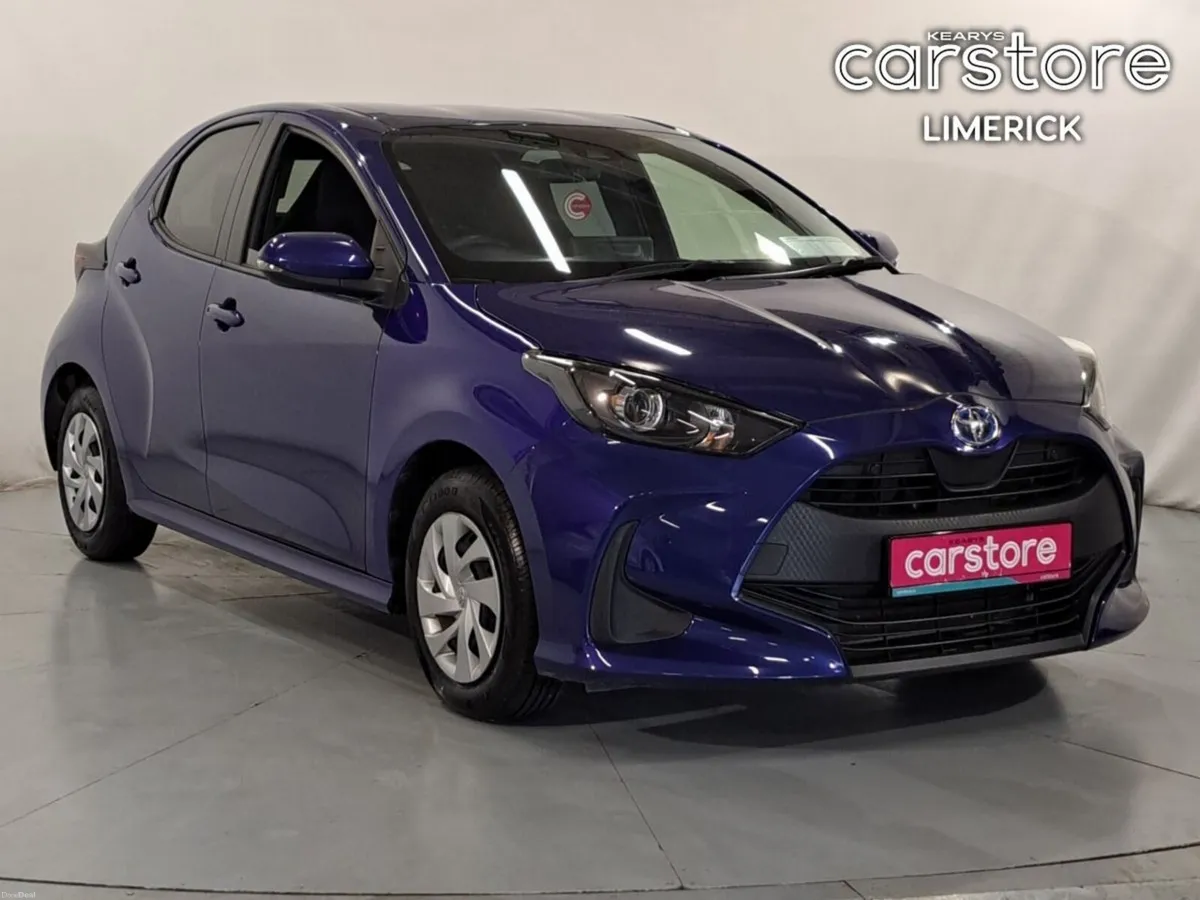 Toyota Yaris 1.5 - Image 1