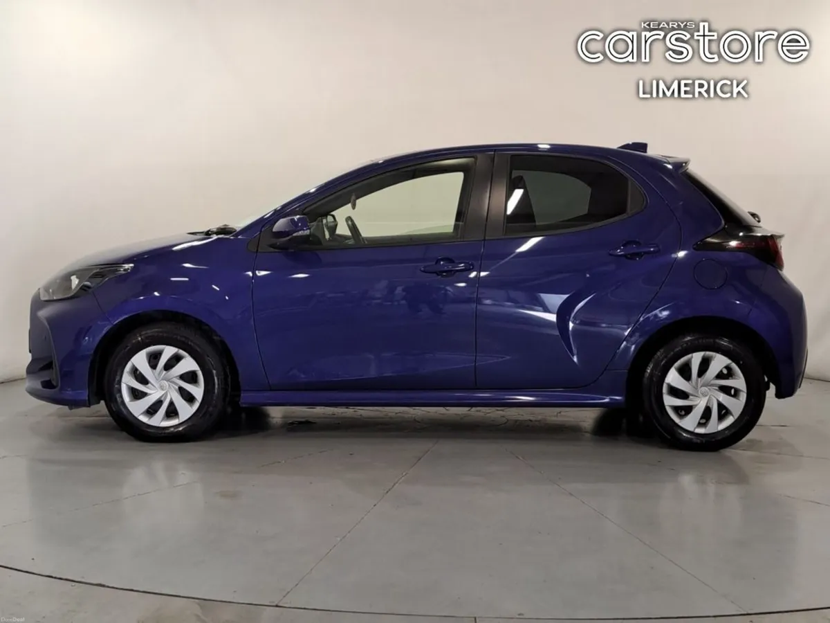 Toyota Yaris 1.5 - Image 6