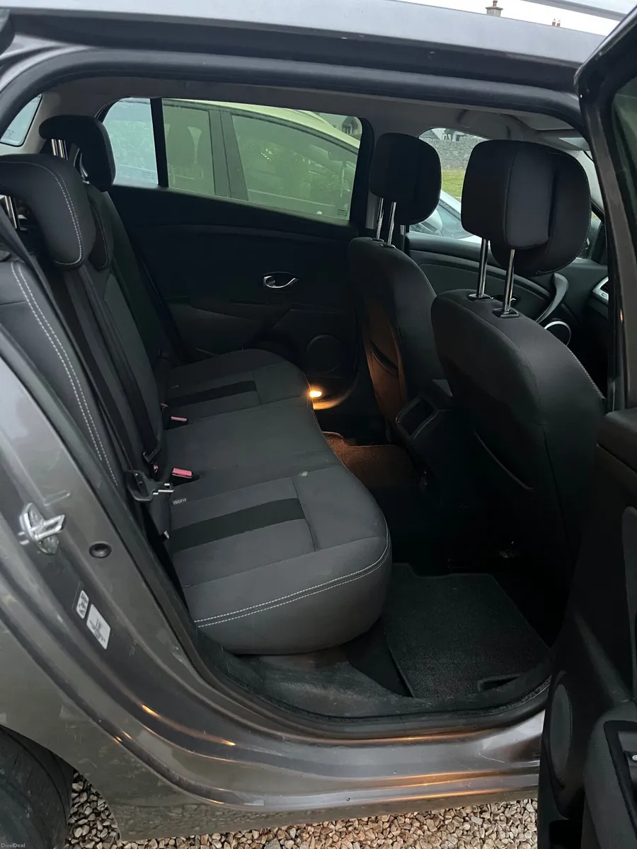 Renault grand Megane - Image 2