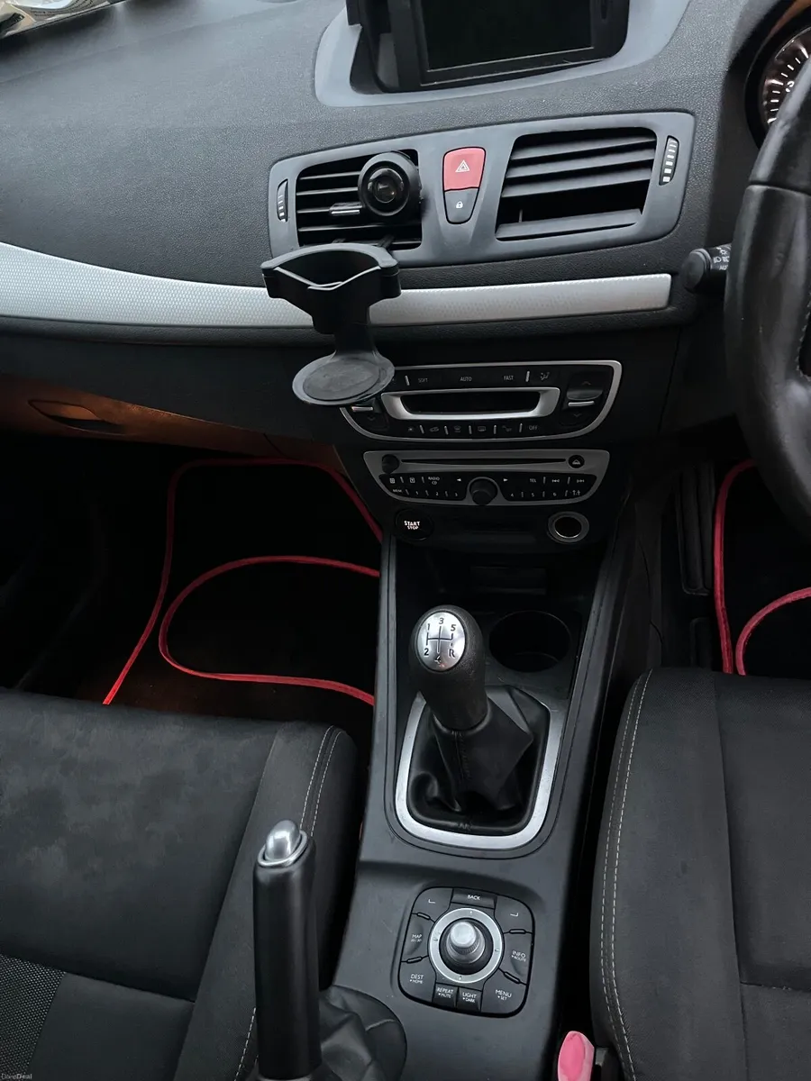 Renault grand Megane - Image 4
