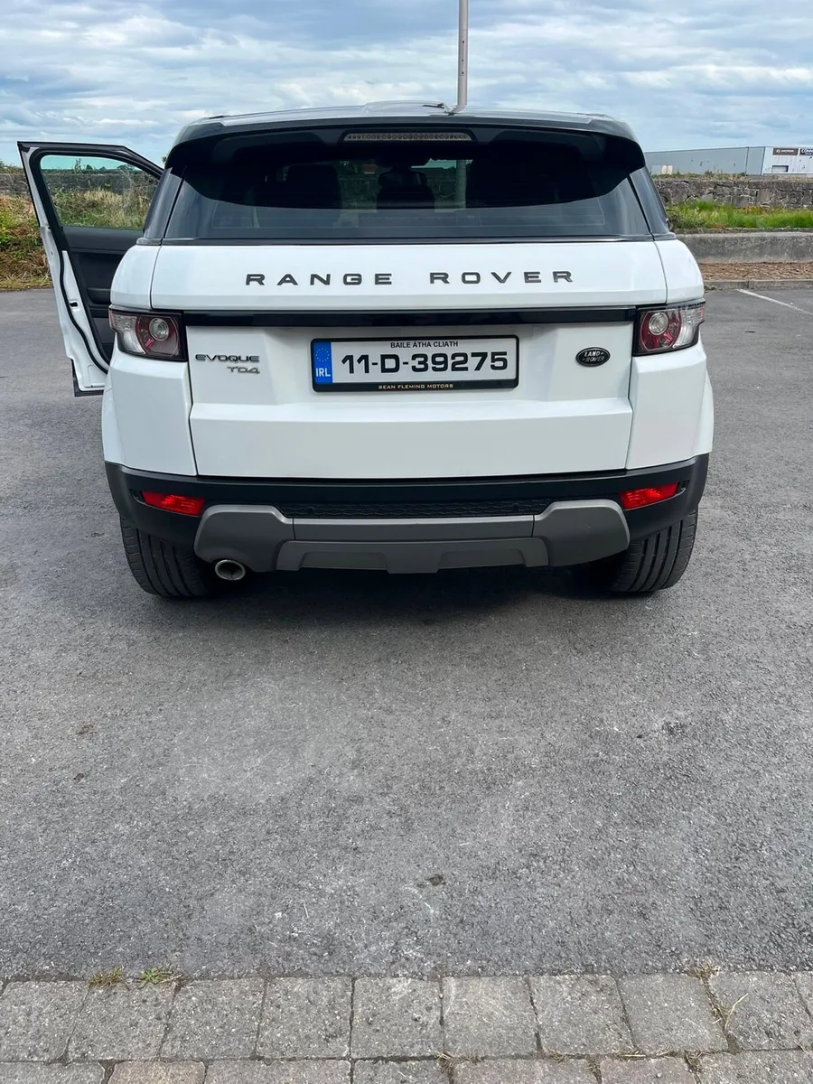 2011 RANGE ROVER EVOQUE - Image 4