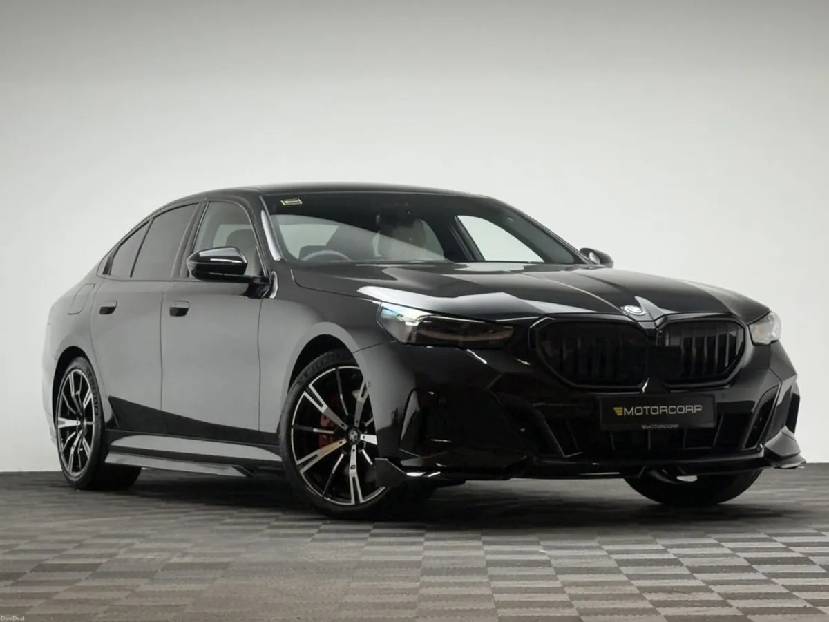 BMW 5-Series 550E XDRIVE M SPORT PRO - Image 1