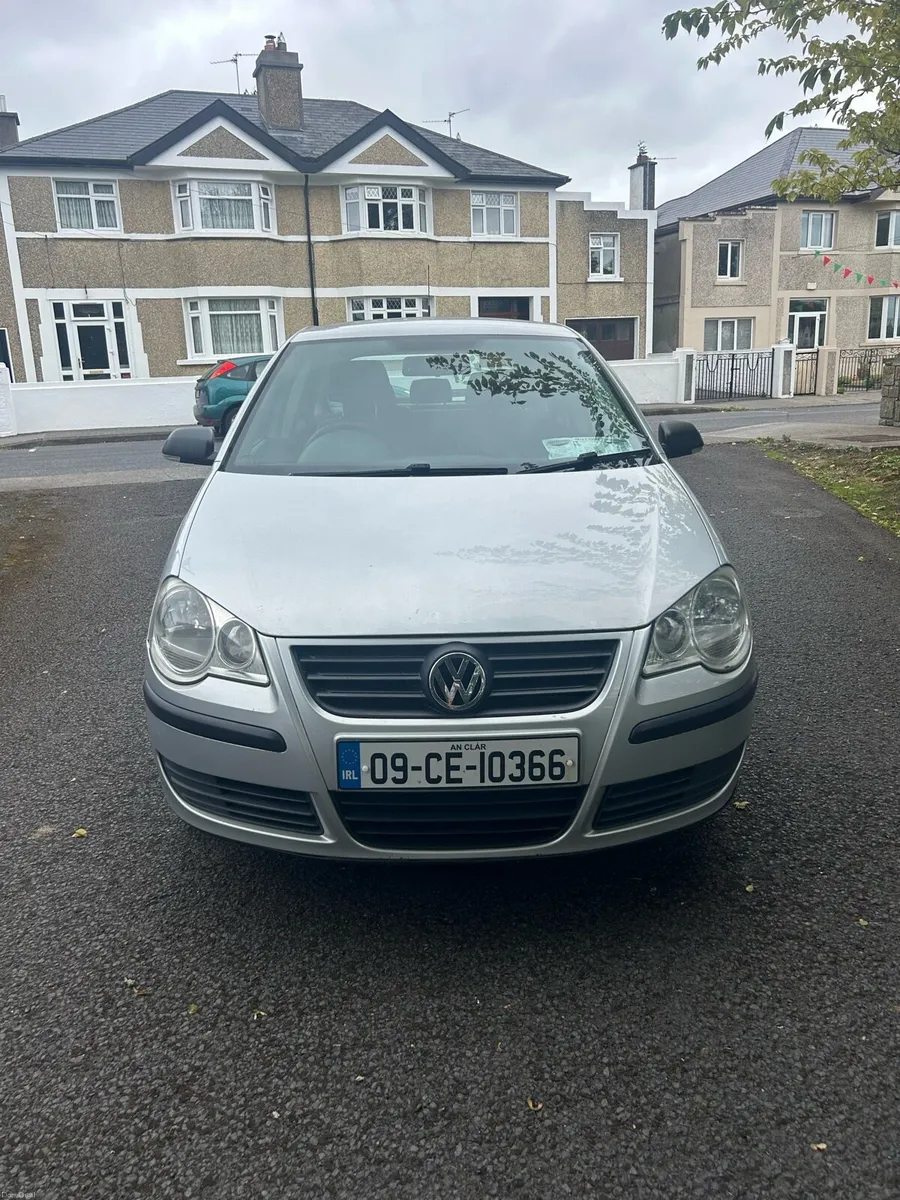 2009 Volkswagen polo 1.2 petrol NCT expires 12.26 - Image 2