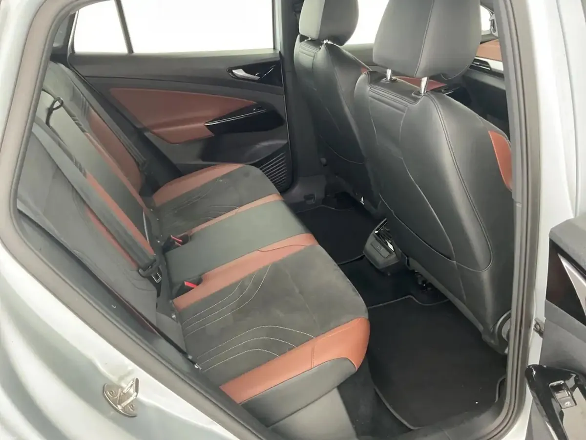 Volkswagen ID.4 - Image 6