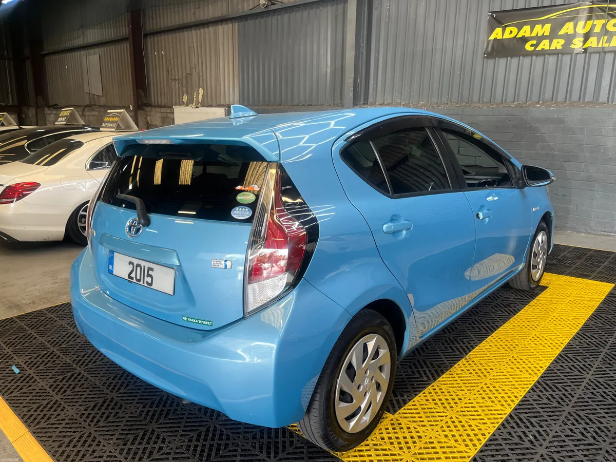 Toyota Aqua 2015 hybrid auto - Image 4