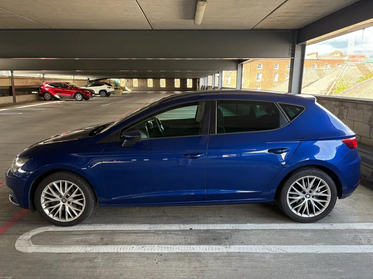 2017 SEAT Leon 1.2 TSI SE Dynamic Technology -Blue - Image 4