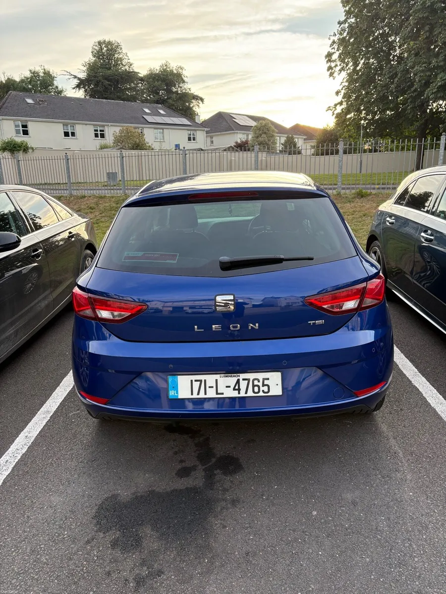 2017 SEAT Leon 1.2 TSI SE Dynamic Technology -Blue - Image 2