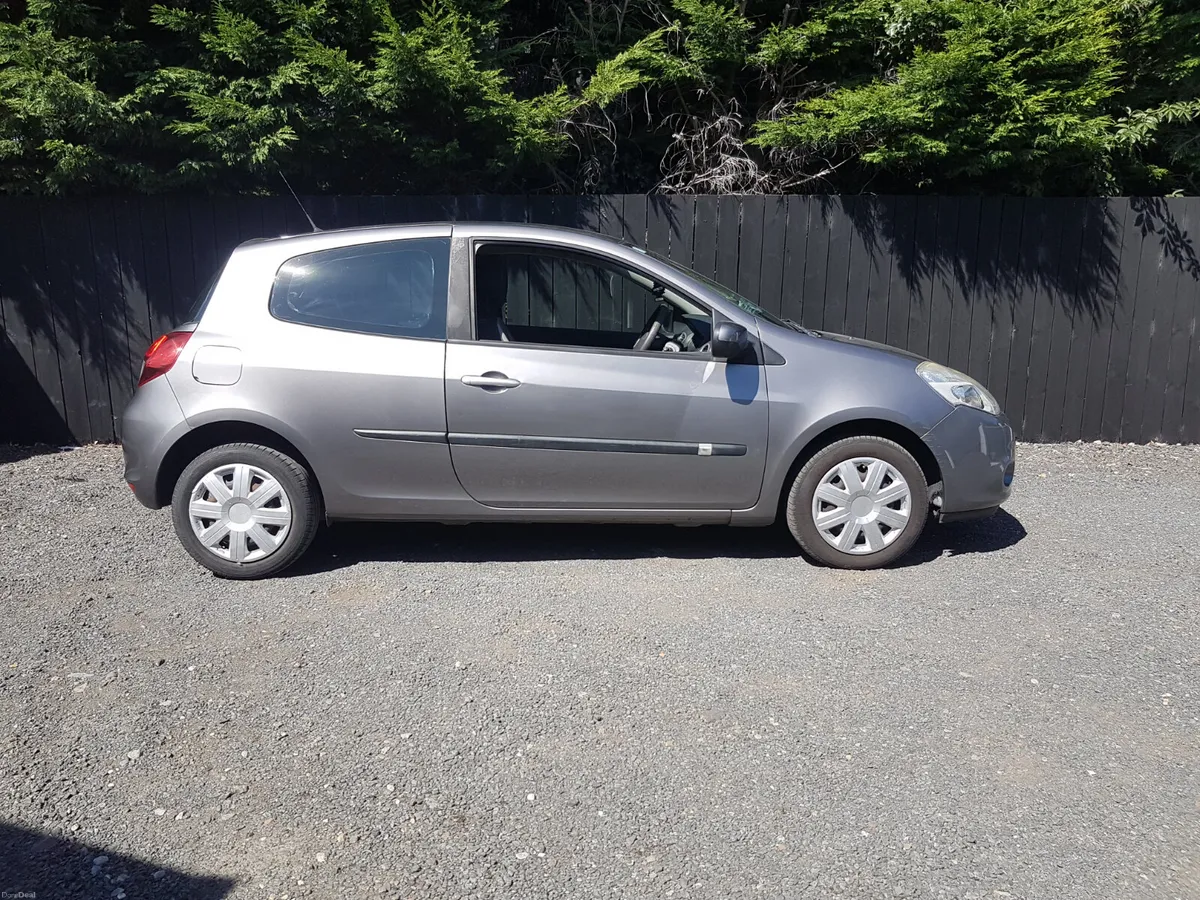 CLIO..LOW KM.. NCT TODAY - Image 3
